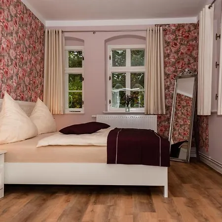 Kavalierhaus Im Rhododendronpark Kromlau Apartamento Gablenz
