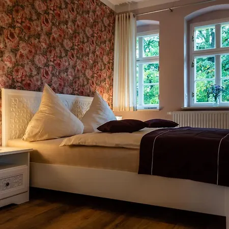 Apartment Kavalierhaus Im Rhododendronpark Kromlau