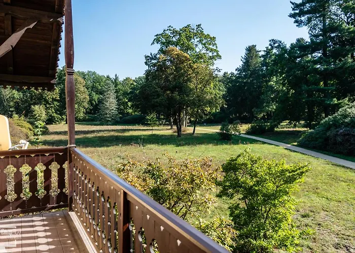 Kavalierhaus Im Rhododendronpark Kromlau 公寓 *